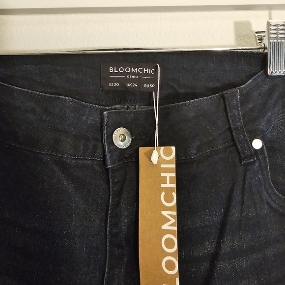 NWT Size 20 Dark Wash Jeans Bloomchic - Picture 4 of 4